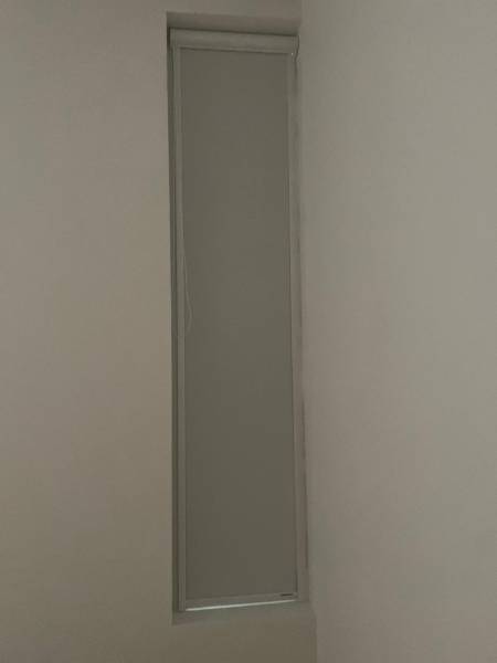 Pose de stores enroulables sans perçage sur mesure à Toulouse - Intervention by Eco Fenêtres - Travaux réalisable sur Saint Jory, Rouffiac, Bruguières, Balma...