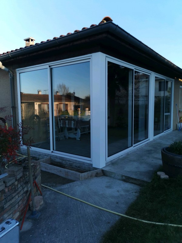 Coulissant 2 vantaux, 2 rails en aluminium sur mesure blanc  - Réalisation par Eco Fenêtres Pechbonnieu (31140) proche de Launaguet