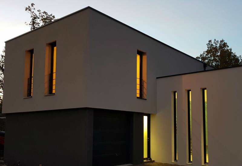 Chantier aluminium réalisé par Eco Fenêtres sur Castelnau d'estretefonds (31620)