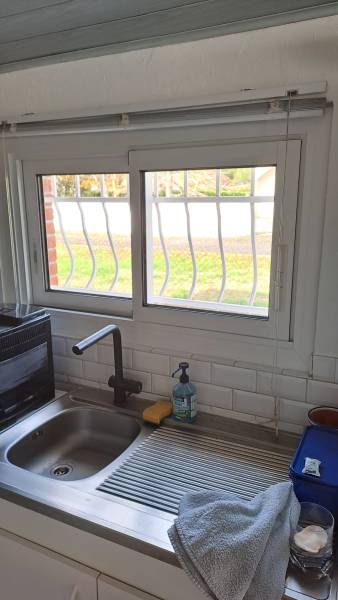 Installation d'un coulissant blanc en aluminium sur mesure à Seilh  - Intervention réalisée par Eco Fenêtres 31140 - Périmètre large Fonsorbes, Launaguet, Ramonville ...