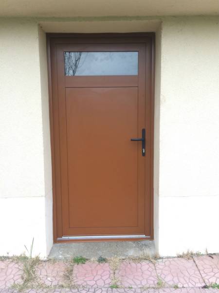 Porte fenêtre en aluminium marron sur Labège